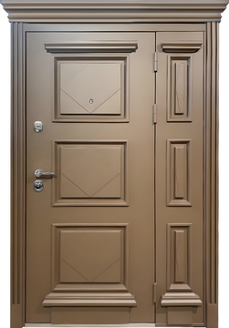 Парадная коричневая дверь с металллобагетом