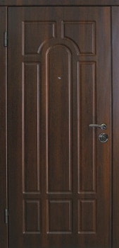 Установленная дверь МДФ № 2
